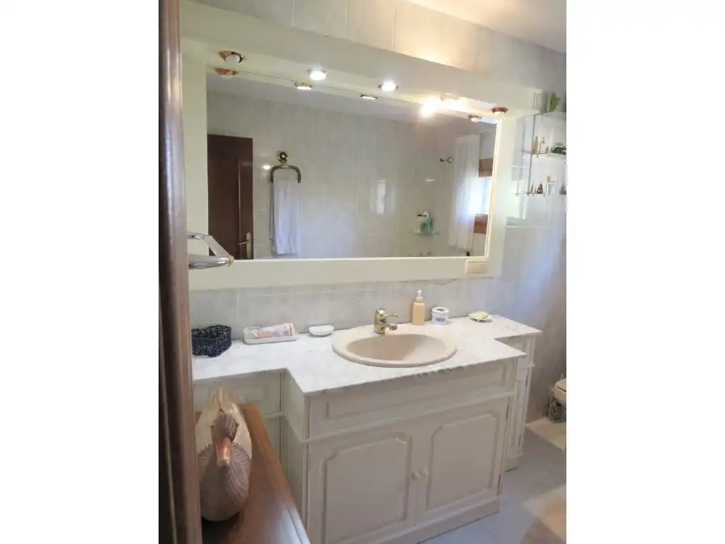 Bathroom of Houses for sale in Algete