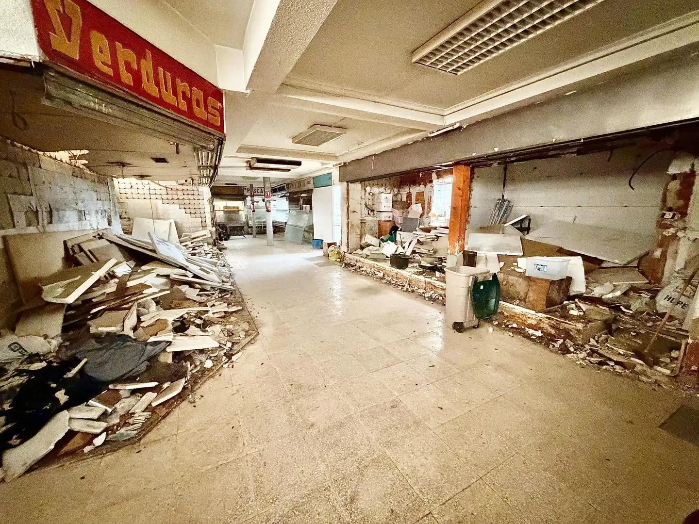 Gewerbefläche zum Verkauf in Avenida Avenida Menéndez Pelayo, imagen 8