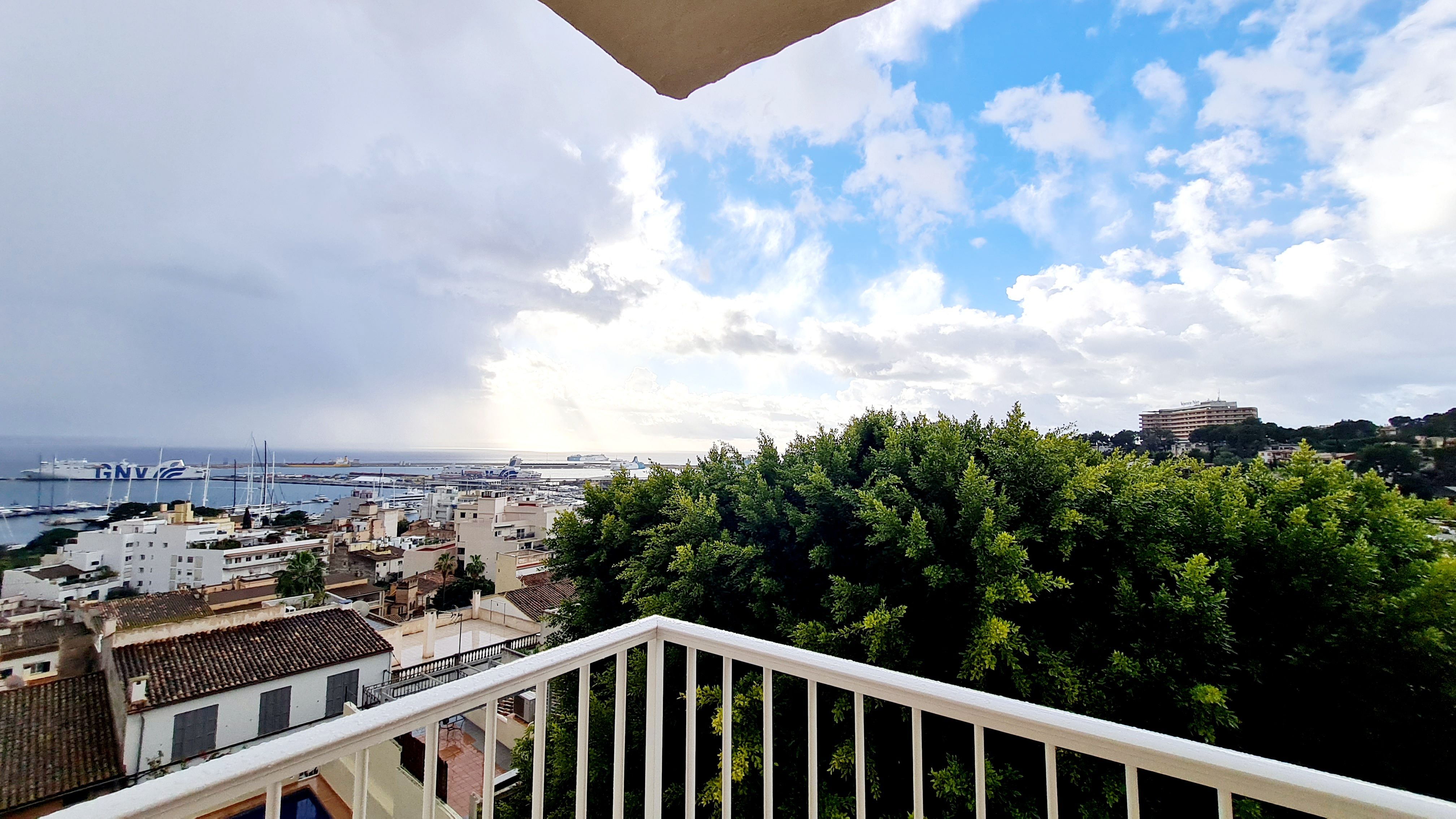 Balcony of Apartment to rent in  Palma de Mallorca  with Community pool