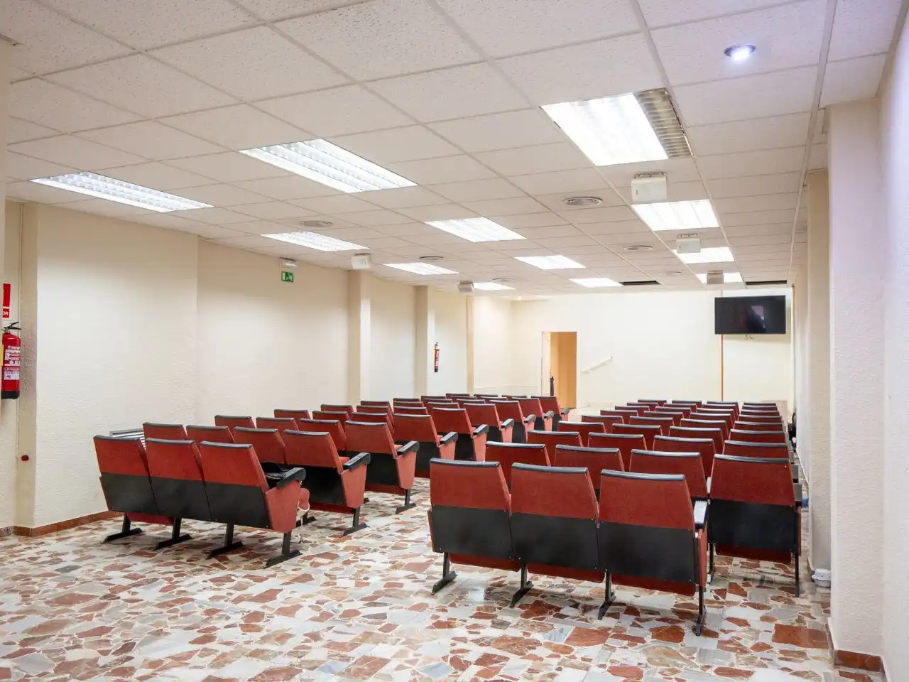 Business premises for sale in FONTANILLS 49, imagen 2