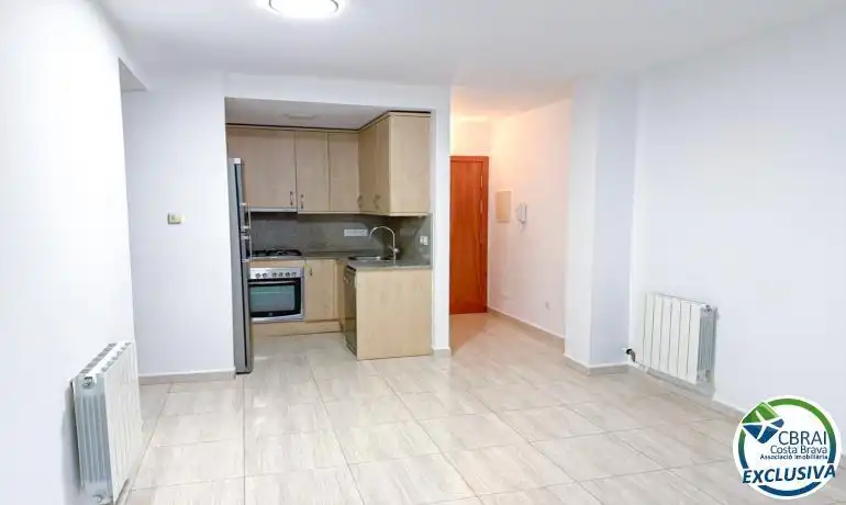 Piso con terraza en venta en la Pau 4, imagen 3