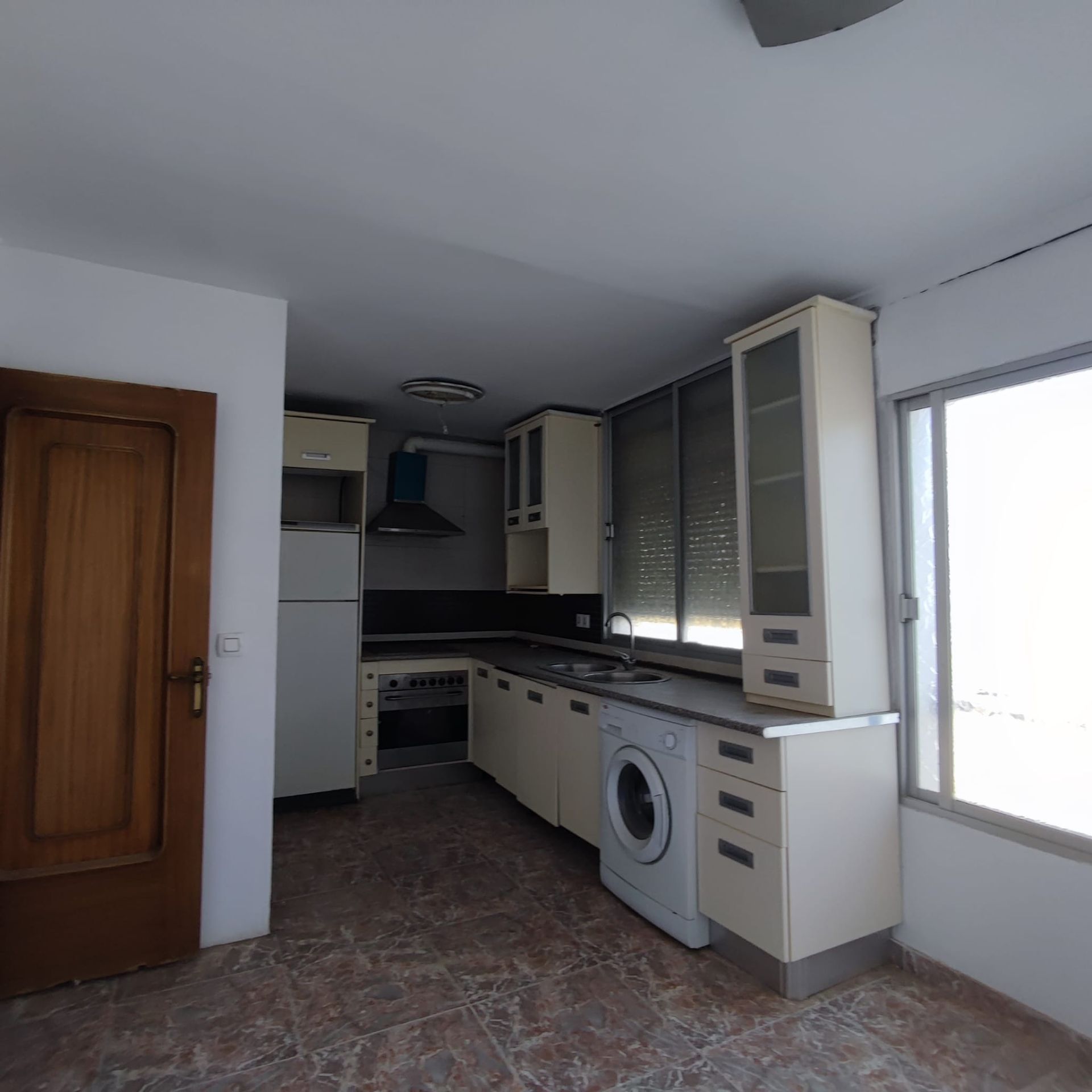 Kitchen of Flat for sale in La Carlota  with Air Conditioner and Terrace