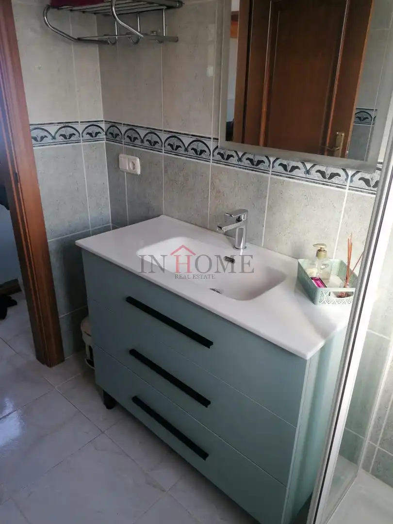 Bathroom of Houses for sale in La Nucia  with Air Conditioner, Terrace and Swimming Pool