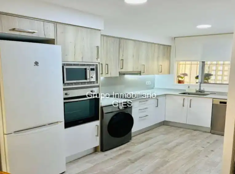 Apartament amb piscina en venda a Avenida de las Gaviotas 15, imagen 12