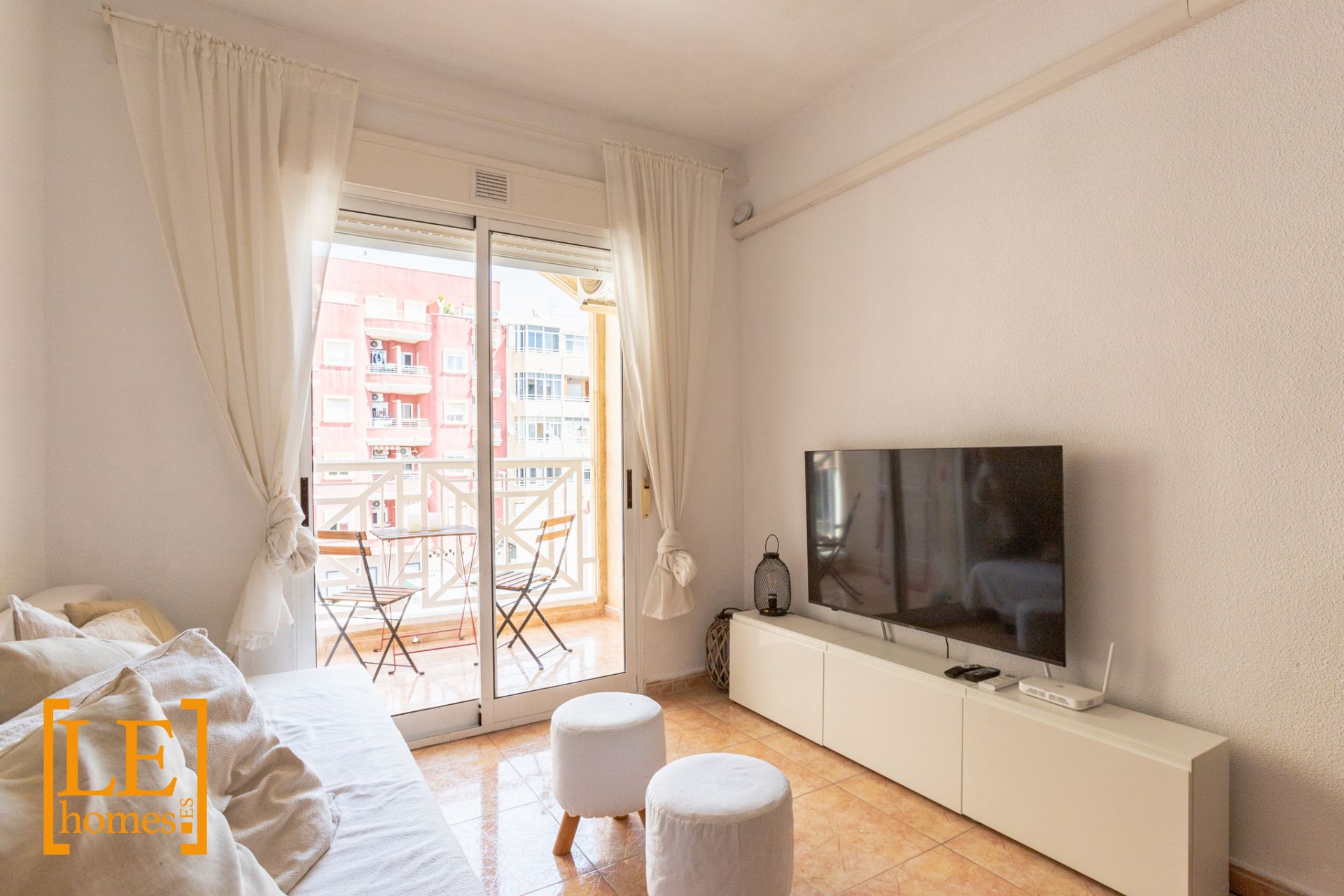 Living room of Apartment for sale in Torrevieja  with Air Conditioner, Furnished and Oven