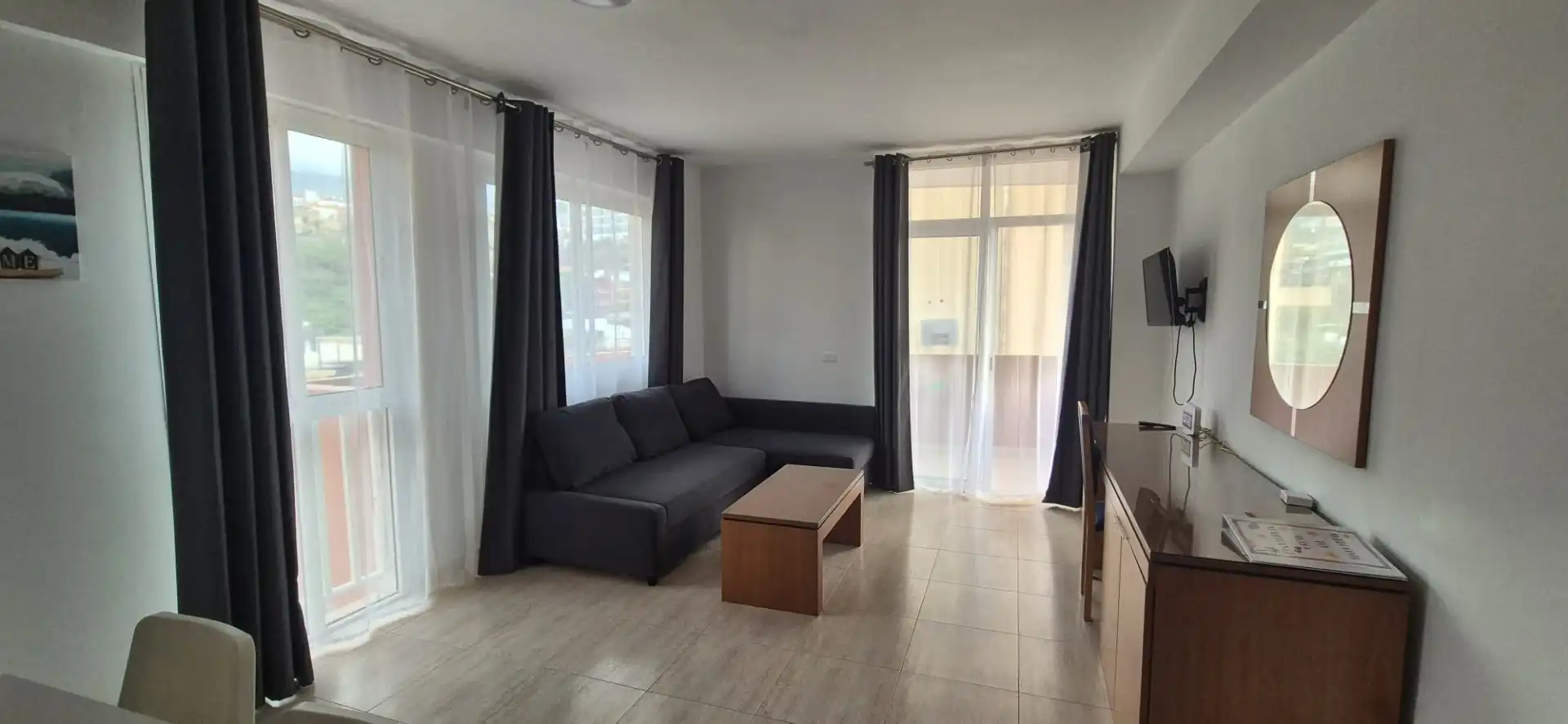 Living room of Flat for sale in Puerto de la Cruz  with Terrace, Furnished and Oven