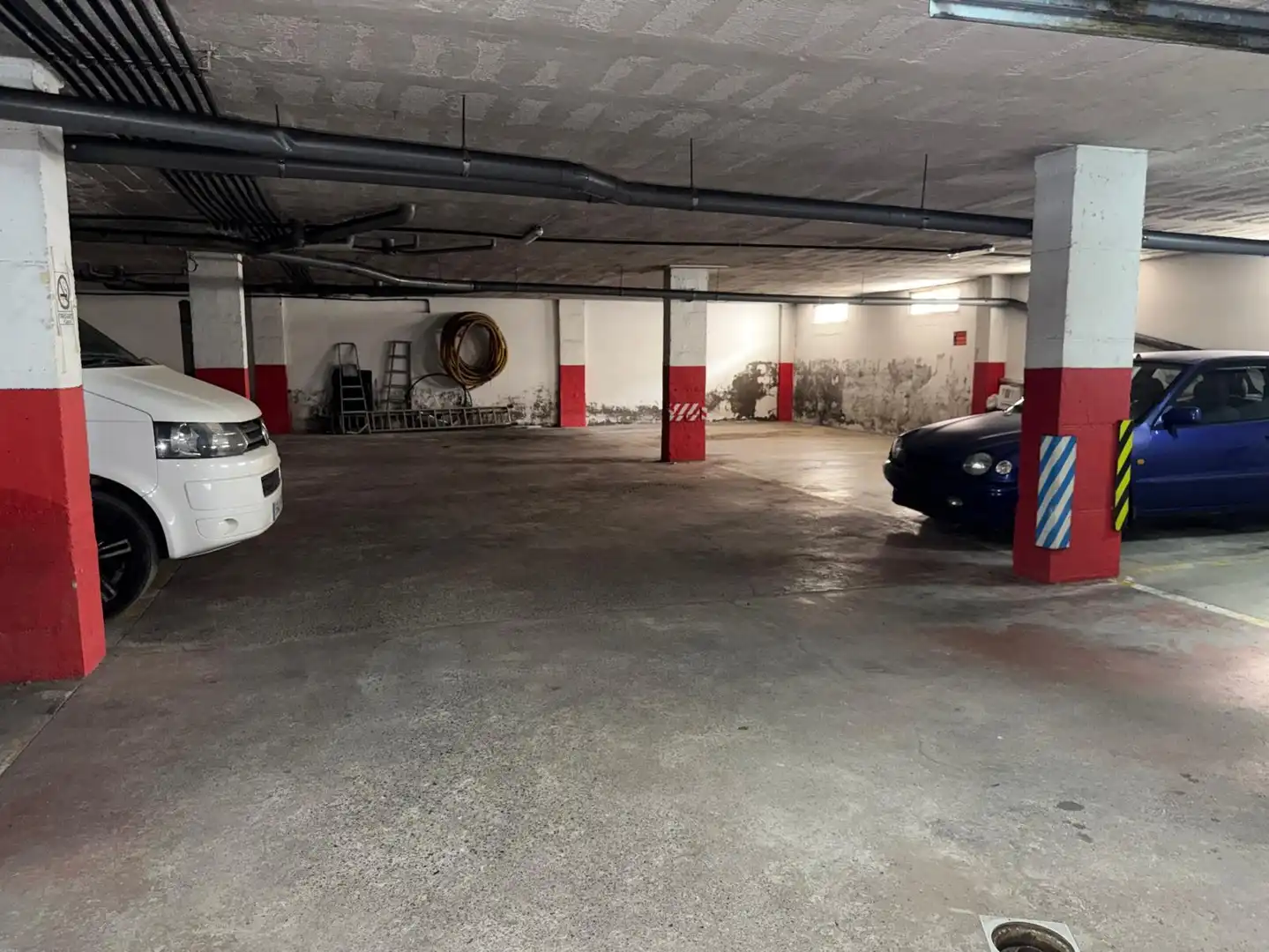 Parking de Piso en venta en Arucas con Terraza, Amueblado y Piscina comunitaria