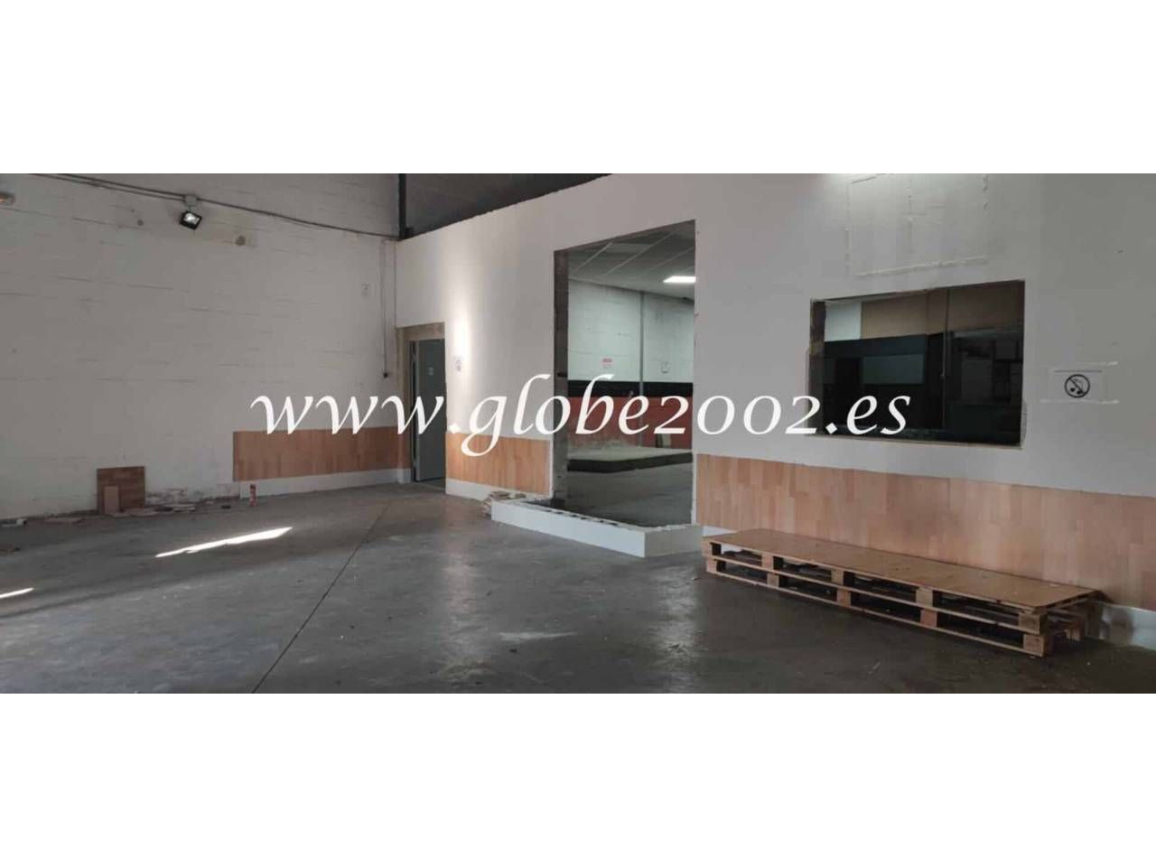 Industrial buildings for sale in San Fernando