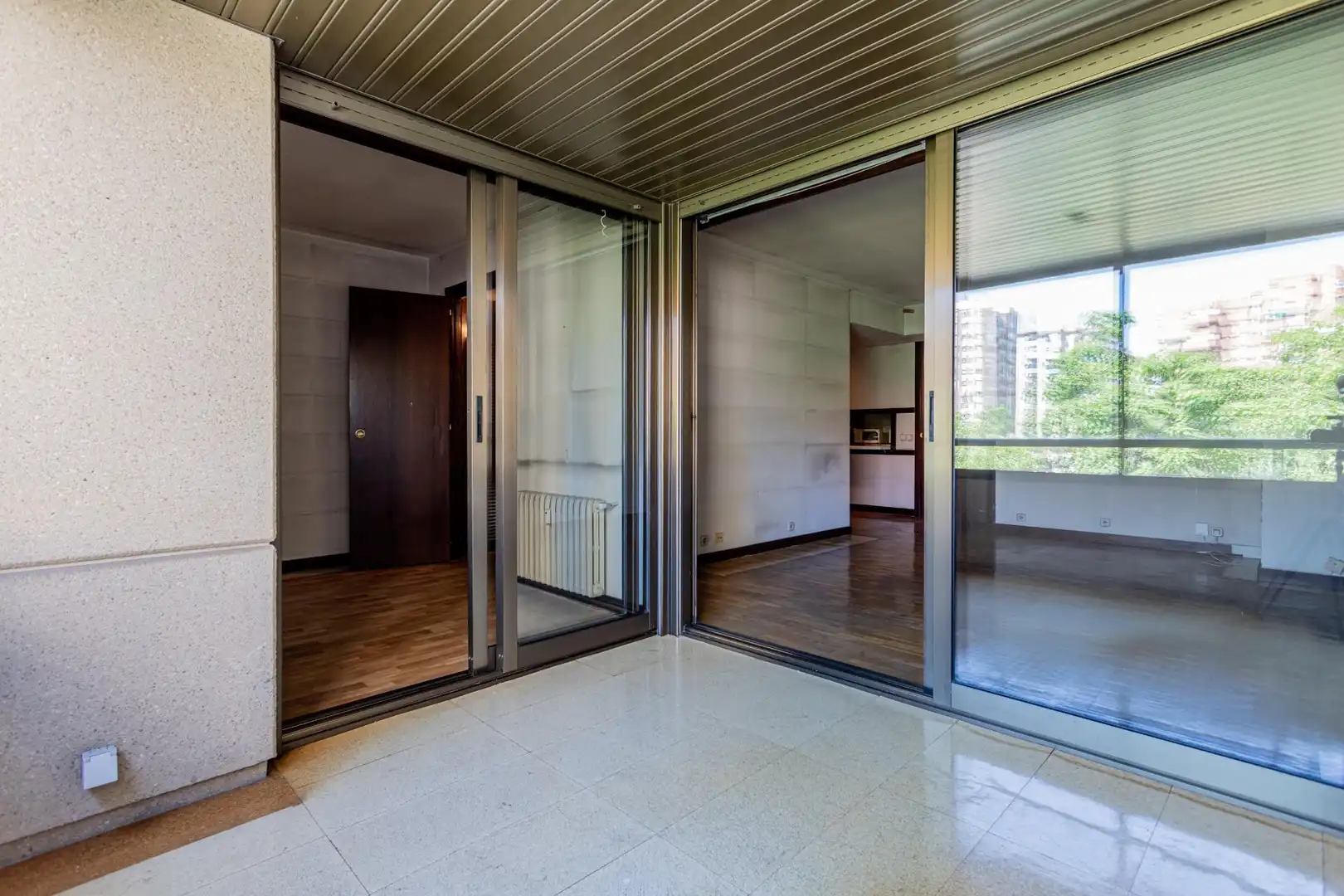 Flat for sale in Madrid  with Heating, Parquet flooring and Community pool