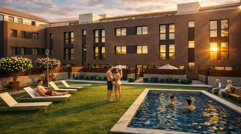 Pis lluminós amb piscina comunitària, imatge 4