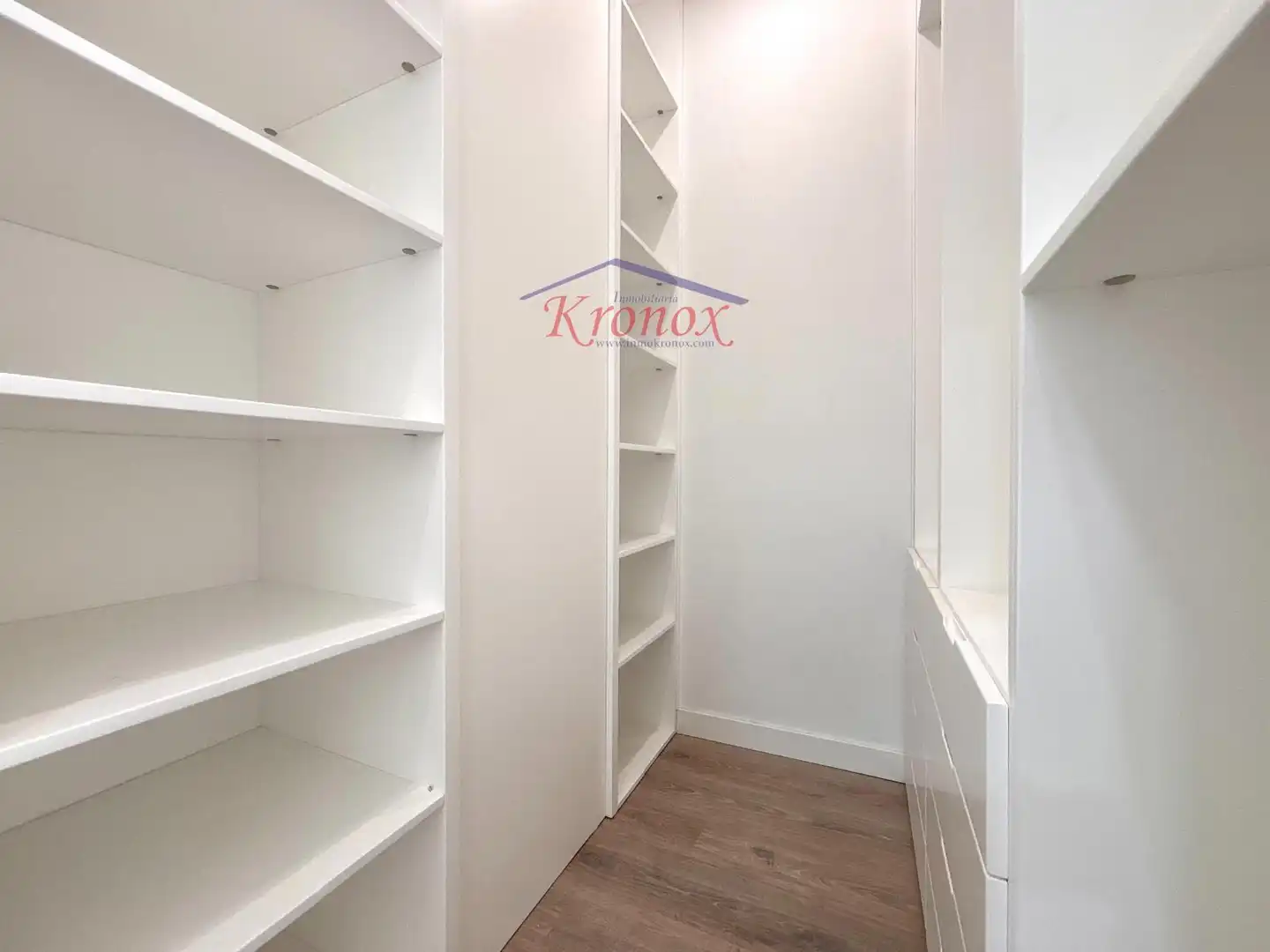Habitación de Piso en venta en Madrid con Aire acondicionado y Calefacción