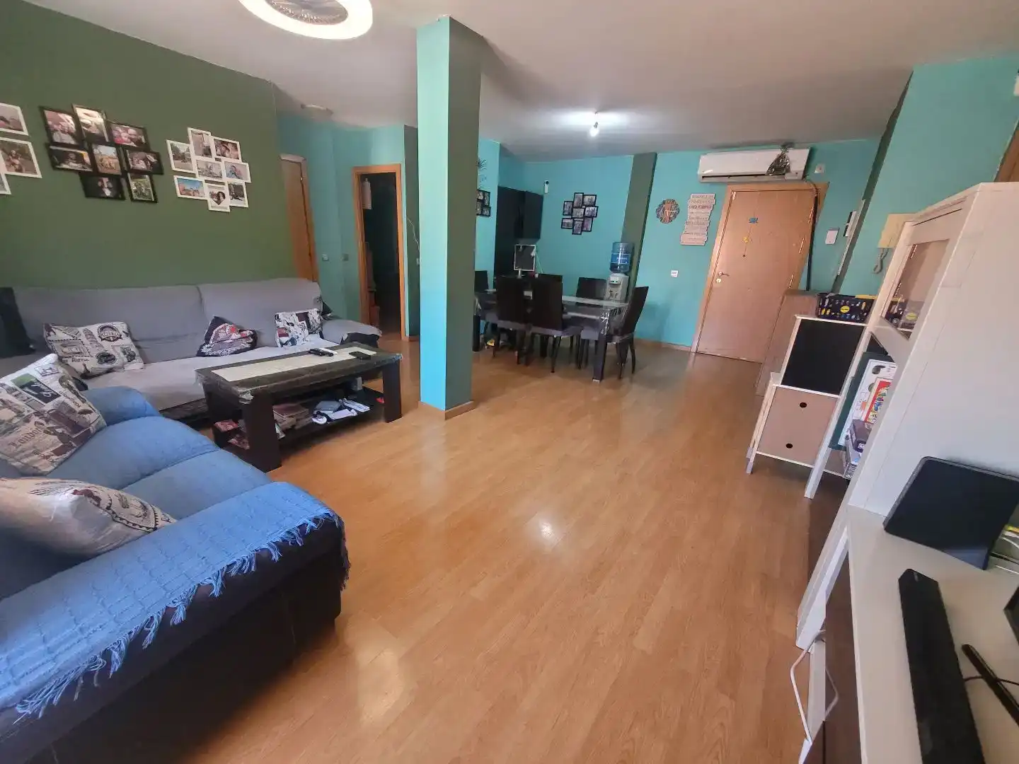 Wohnung zum Verkauf in Yeles mit Klimaanlage und Balkon