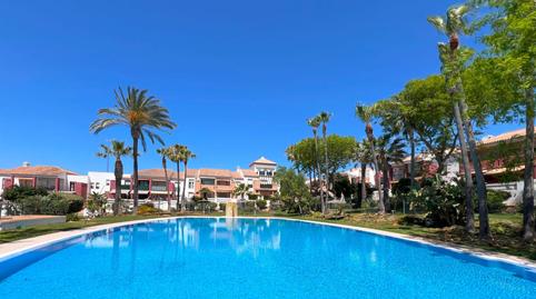 Foto 4 de Apartament en venda a La Barrosa, Cádiz