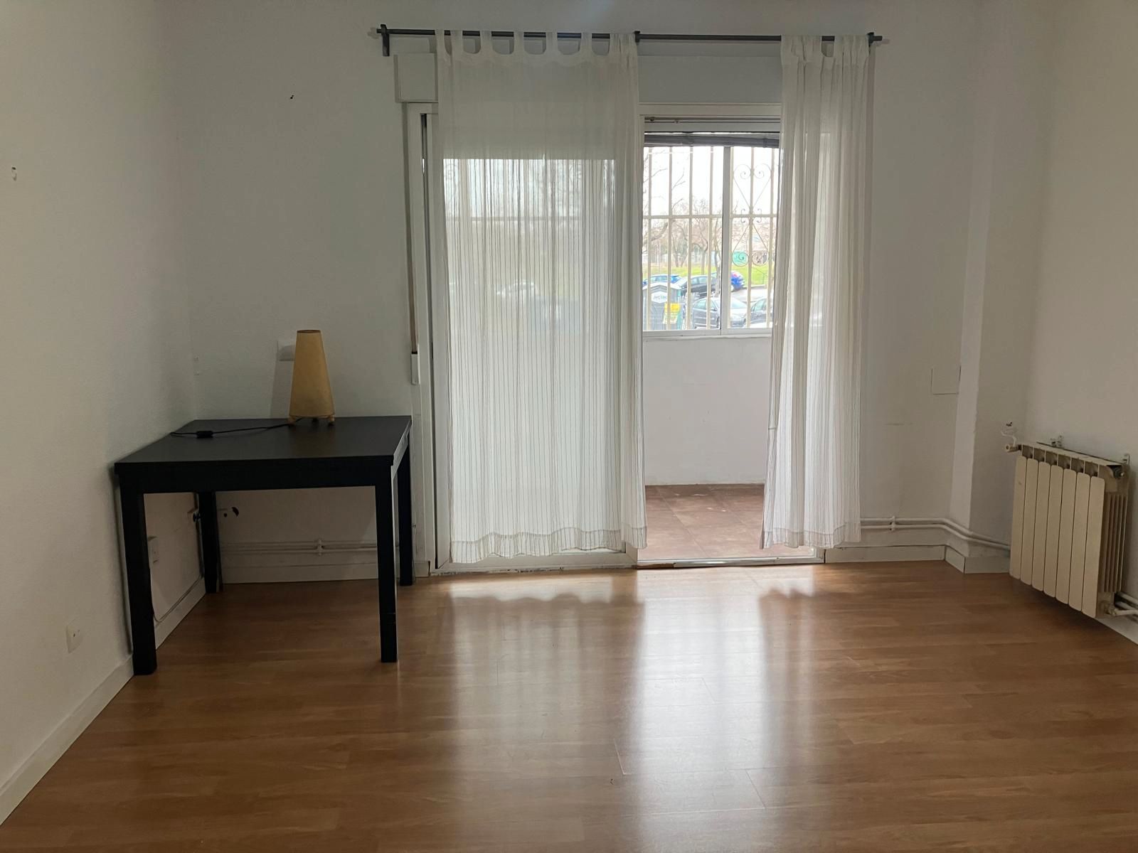 Bedroom of Flat for sale in  Madrid Capital  with Heating and Terrace