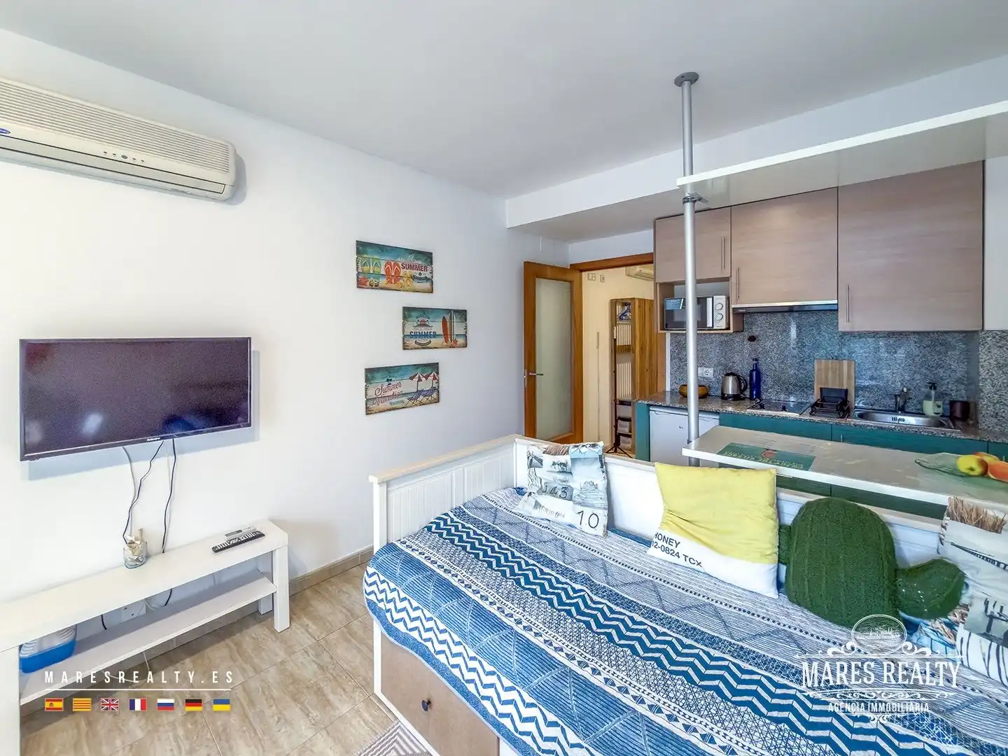 Bedroom of Flat for sale in Lloret de Mar  with Air Conditioner and Heating