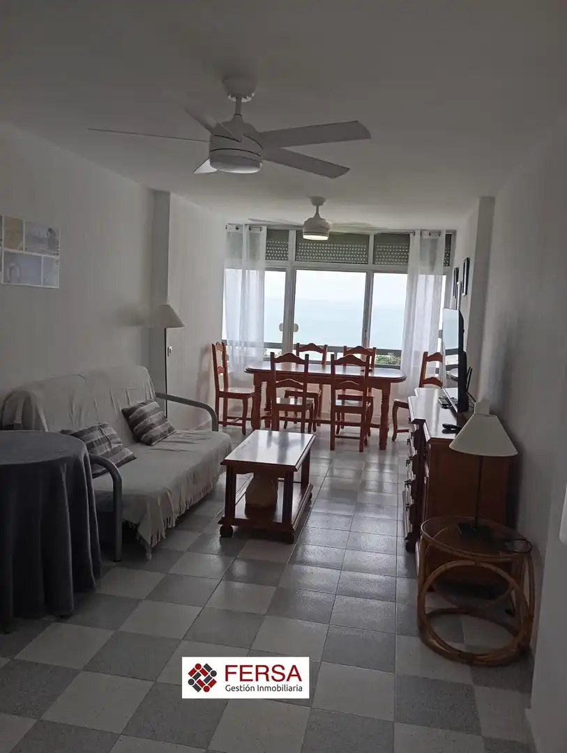 Sala de estar de Apartamento de alquiler en El Puerto de Santa María con Aire acondicionado, Calefacción y Terraza