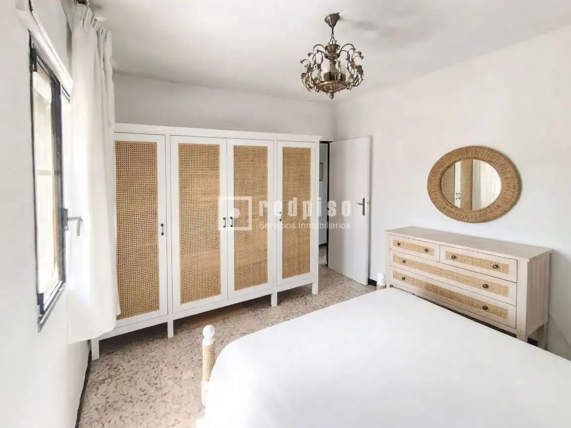 Habitación de Piso en venta en Sevilla con Aire acondicionado y Terraza