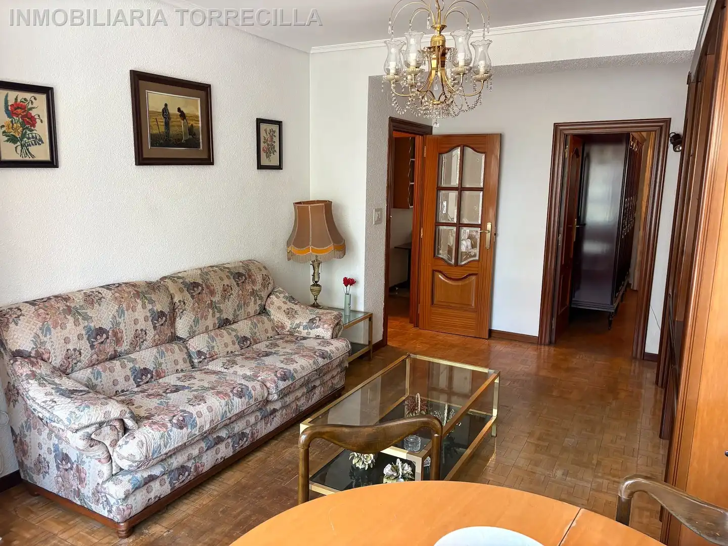 Sala d'estar de Pis en venda en Valladolid amb Calefacció, Parquet i Terrassa