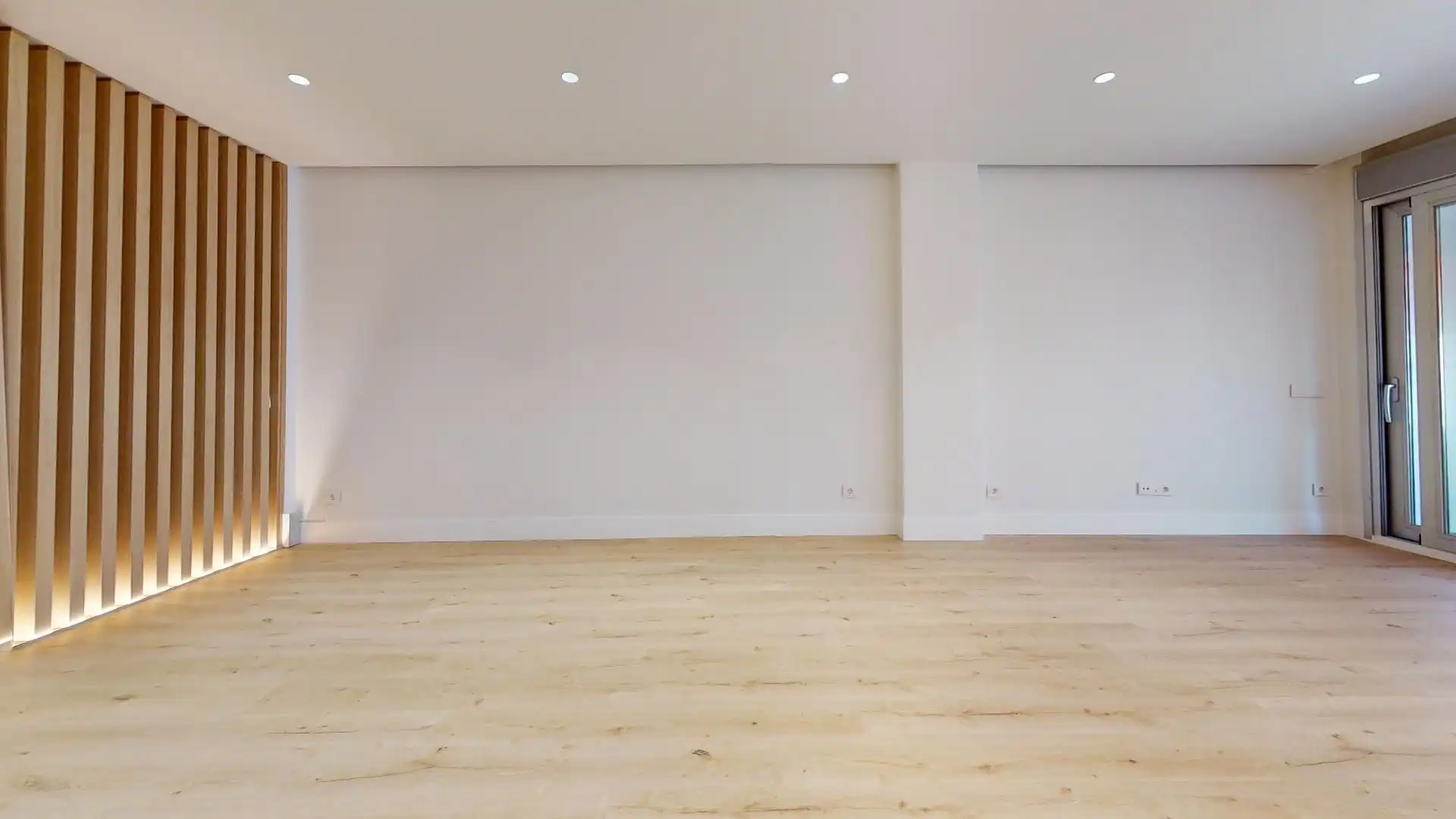 Flat for rent in Madrid  with Air Conditioner, Heating and Storage room