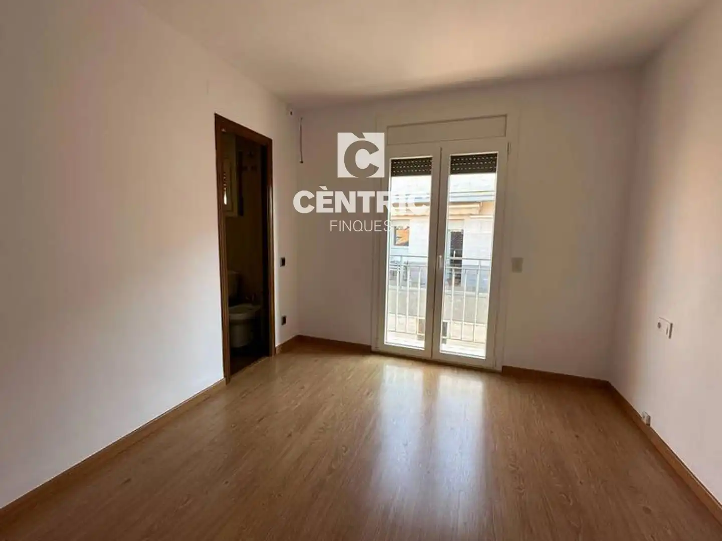 Flat for rent in Barri del Centre