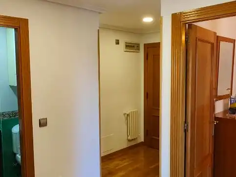Flat for rent in Calle de María Neira, 29, La Ería