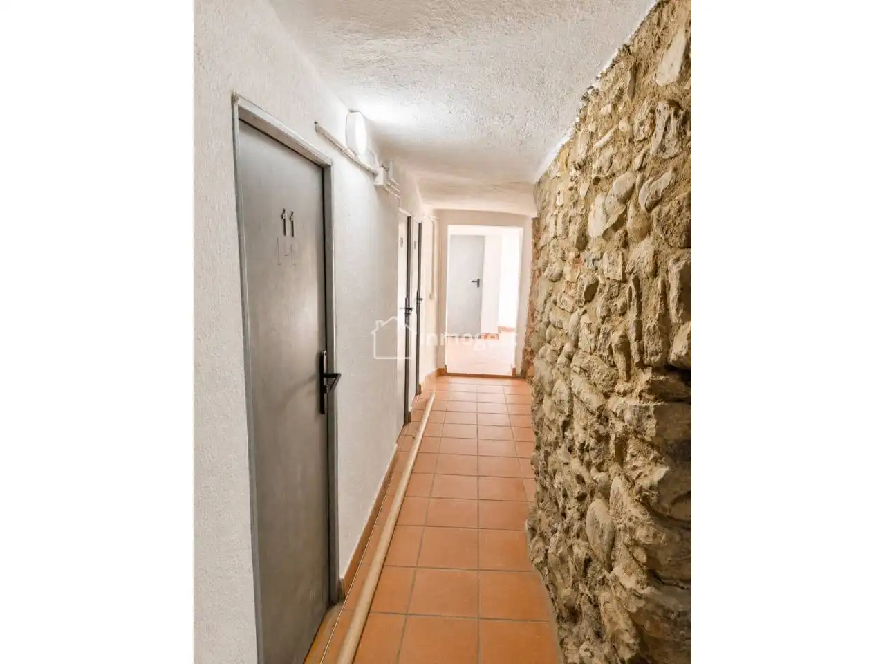 Piso en venta en Flaçà con Aire acondicionado, Calefacción y Jardín privado