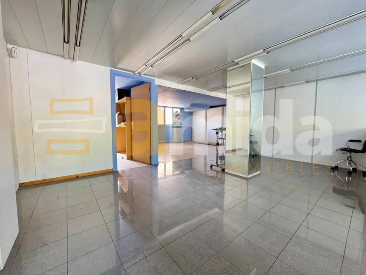 Business premises to rent in Centre - Sant Oleguer, imagen 18