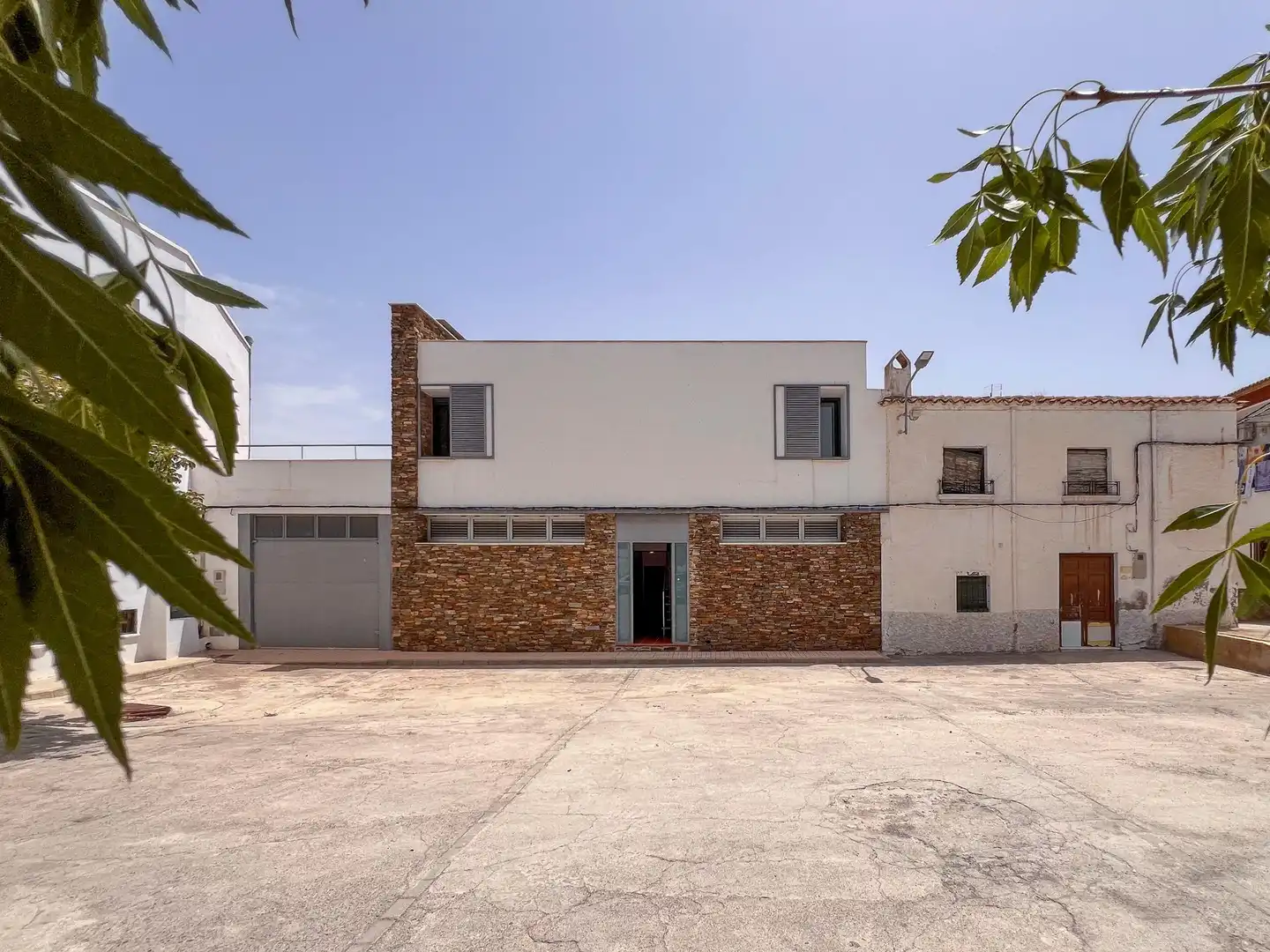 Vista exterior de Casa o xalet en venda en Fondón amb Jardí privat i Terrassa