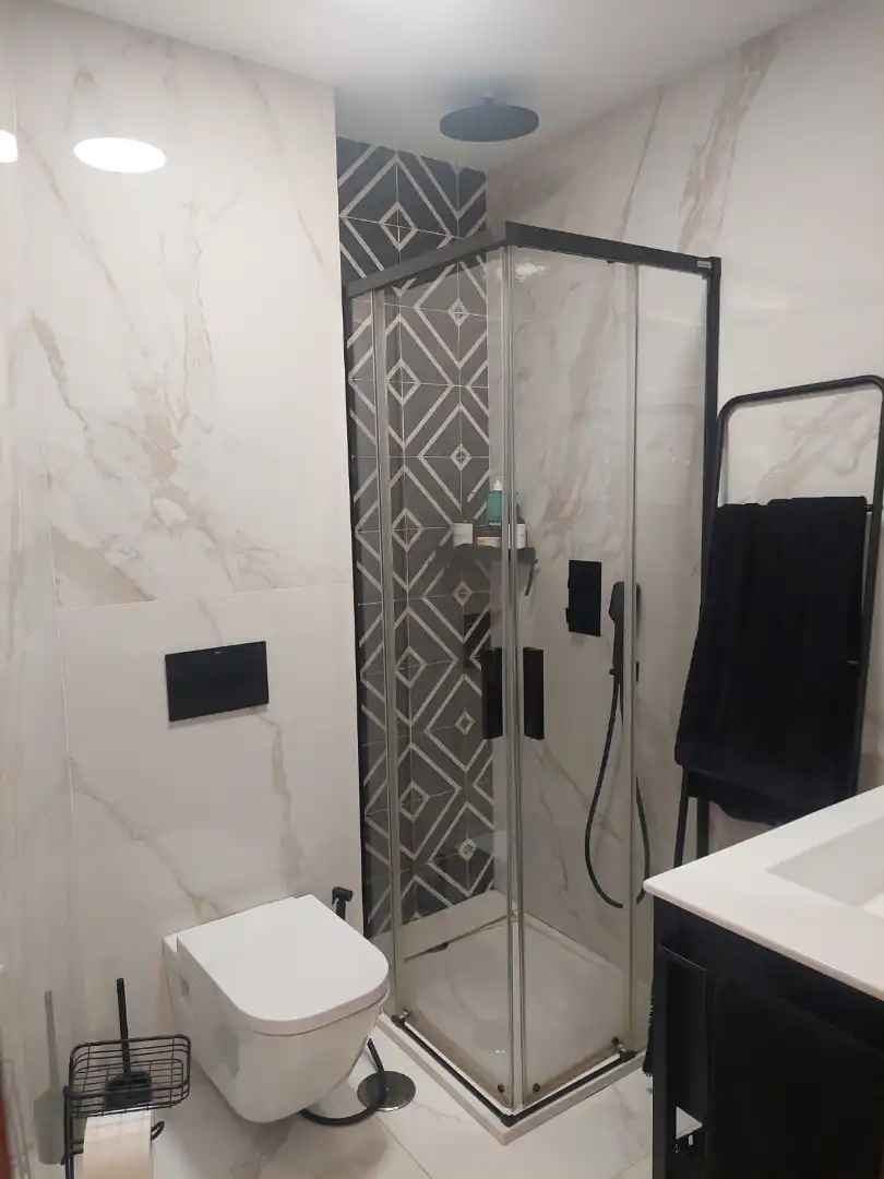 Bathroom of Flat for sale in Córdoba  with Air Conditioner, Heating and Storage room