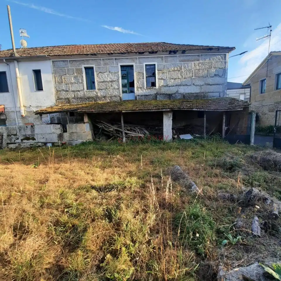 Exterior view of Detached homes for sale in A Merca    with Heating, Private garden and Storage room