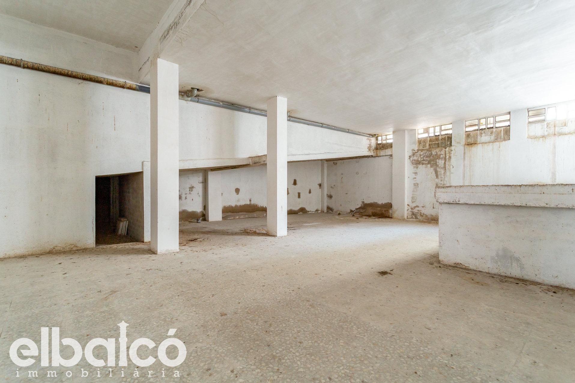 Premises for sale in  Tarragona Capital