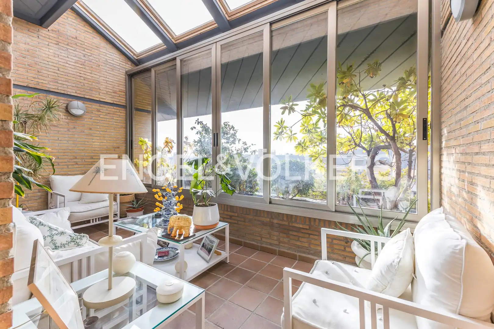 Terrassa de Casa adosada en venda en Pozuelo de Alarcón amb Aire condicionat, Calefacció i Terrassa