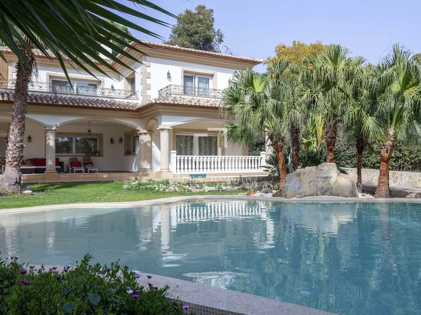 Piscina de Casa o xalet en venda en Rocafort amb Aire condicionat, Calefacció i Jardí privat