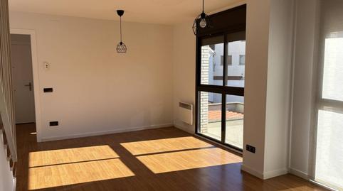 Foto 4 de Dúplex de alquiler en Avenida Consell de Cent, Sant Feliu de Codines, Barcelona