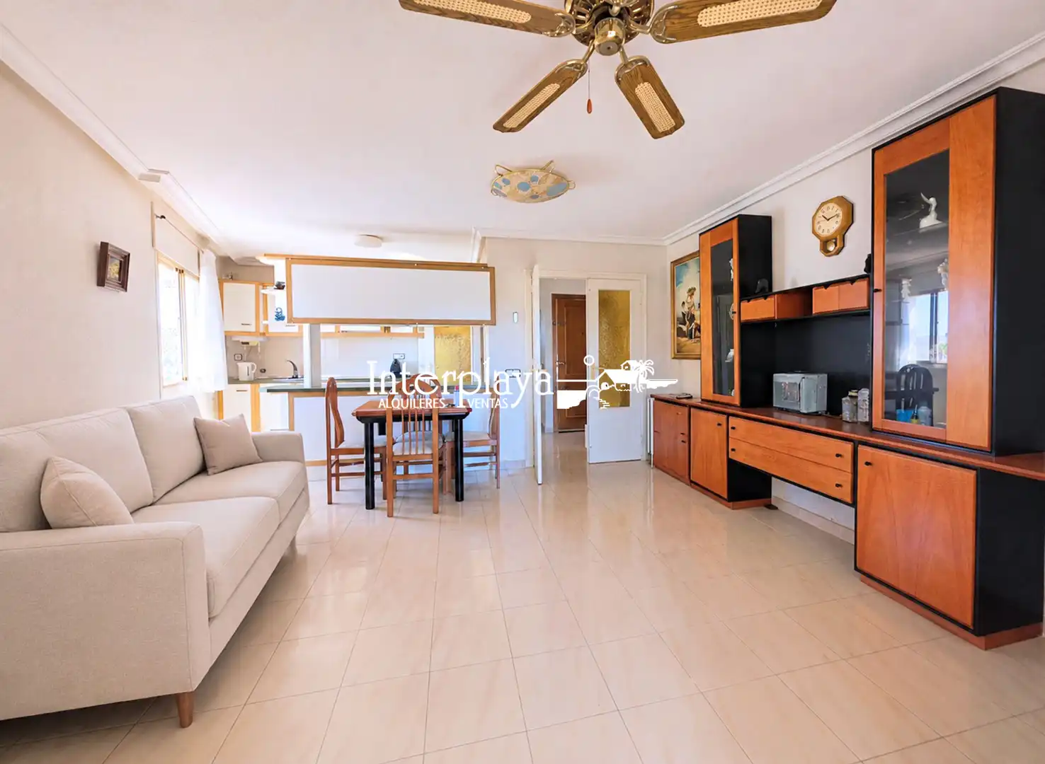 Sala de estar de Apartamento en venta en La Manga del Mar Menor con Aire acondicionado, Terraza y Amueblado
