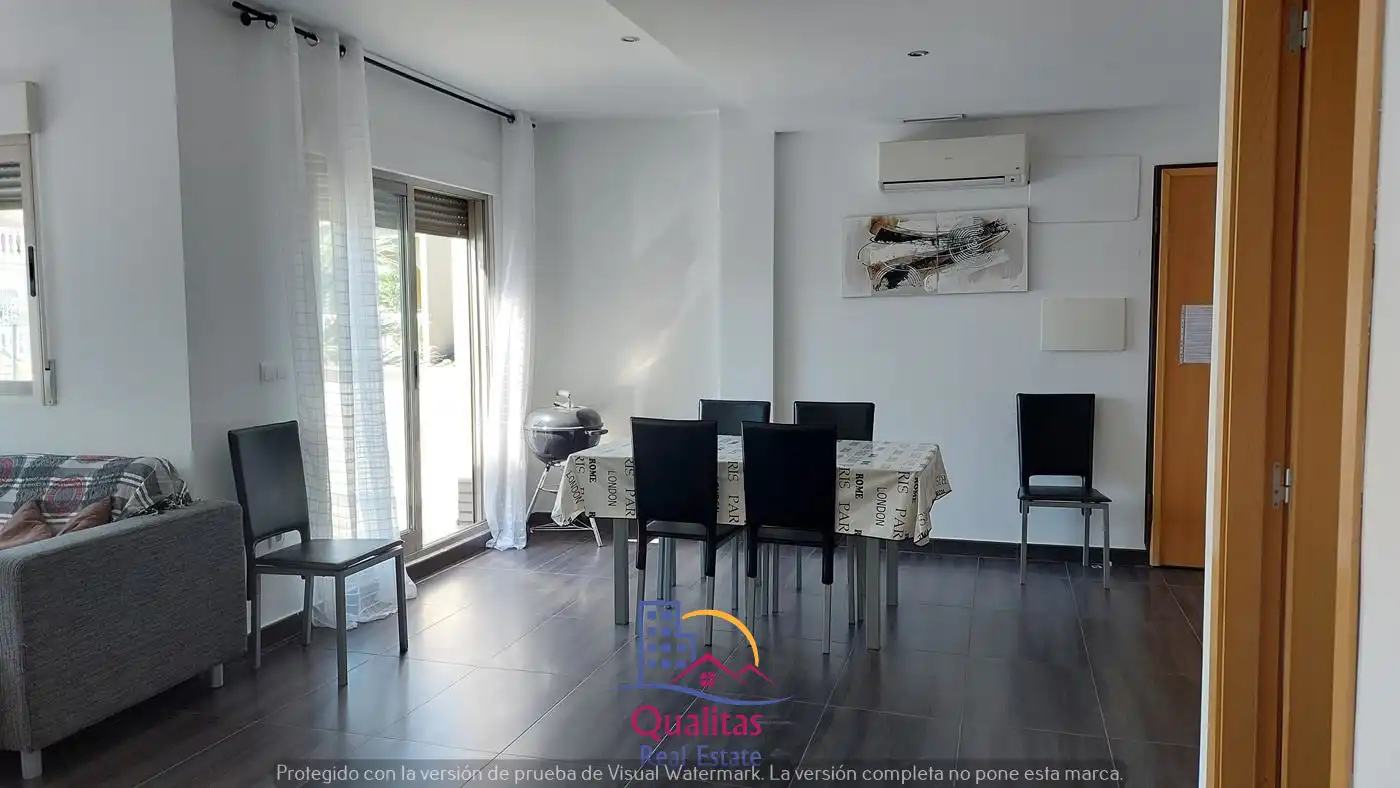 Comedor de Casa adosada de alquiler en Oliva con Aire acondicionado, Calefacción y Terraza