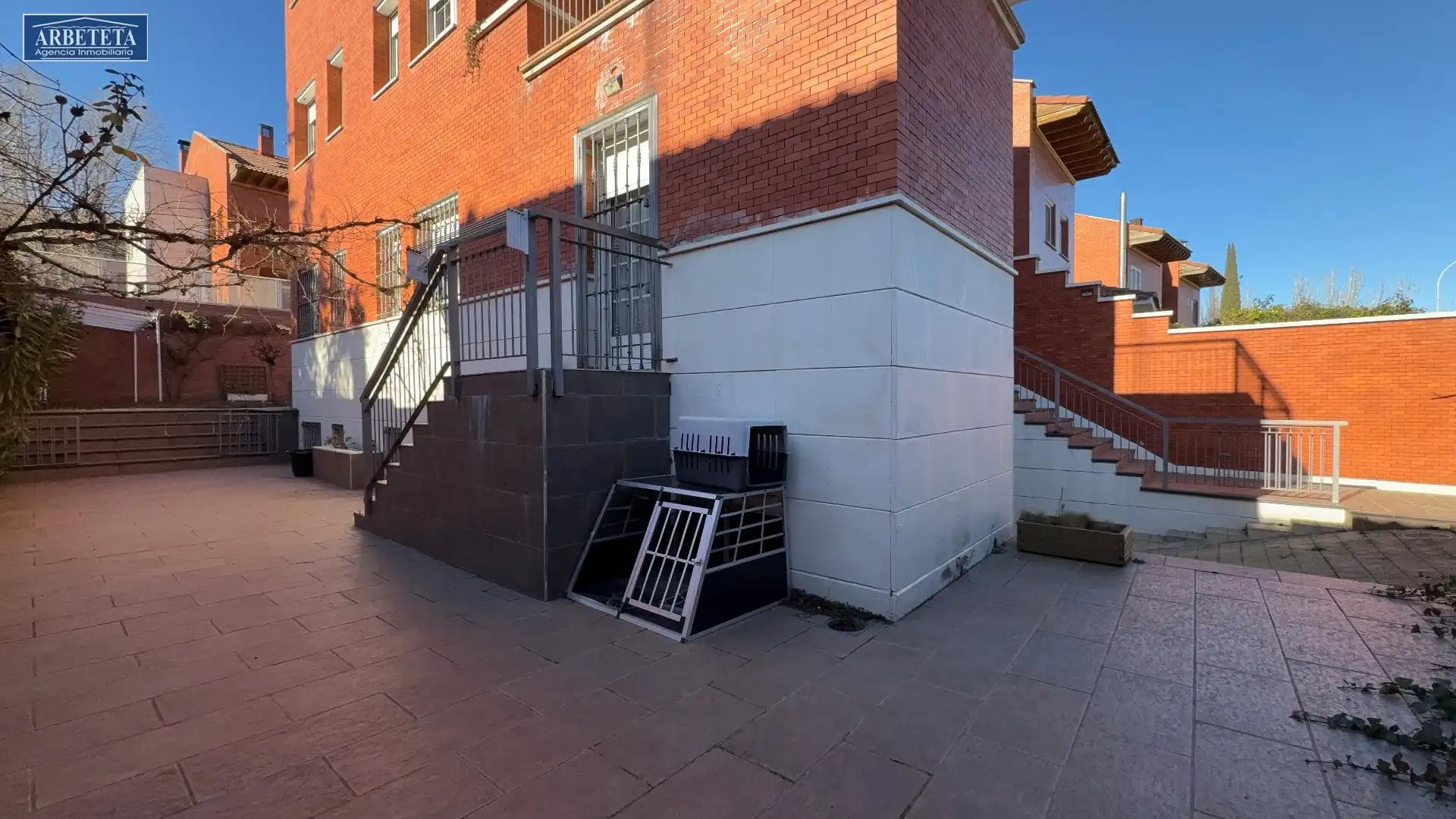 Vista exterior de Casa o chalet en venta en Guadalajara con Aire acondicionado, Calefacción y Terraza