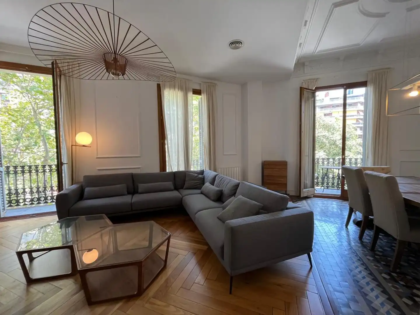 Apartament amb terrassa en venda a Eixample