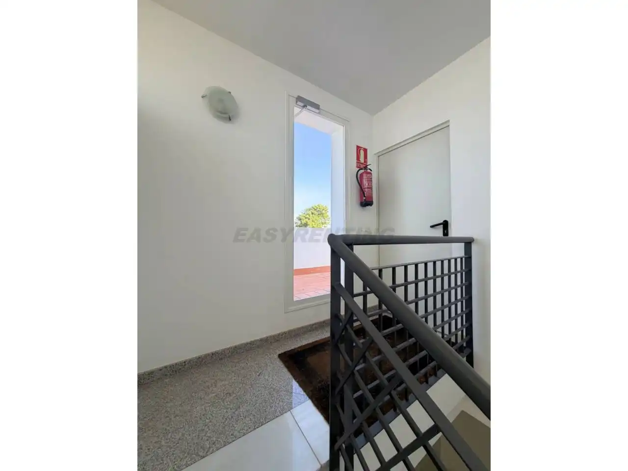 Flat for rent in La Línea de la Concepción  with Terrace and Furnished