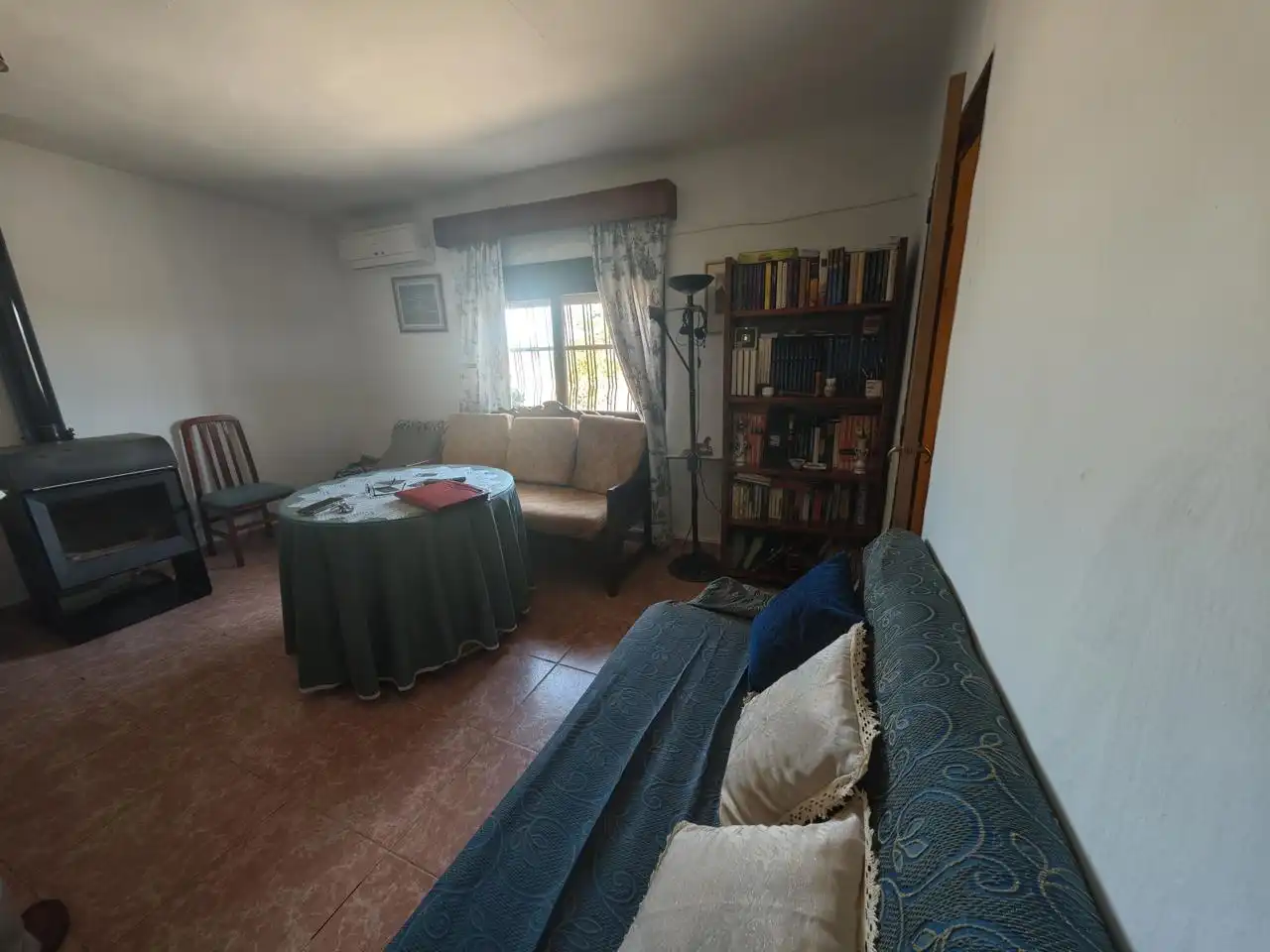Houses for sale in PAJARES DE LA RIVERA, Riolobos