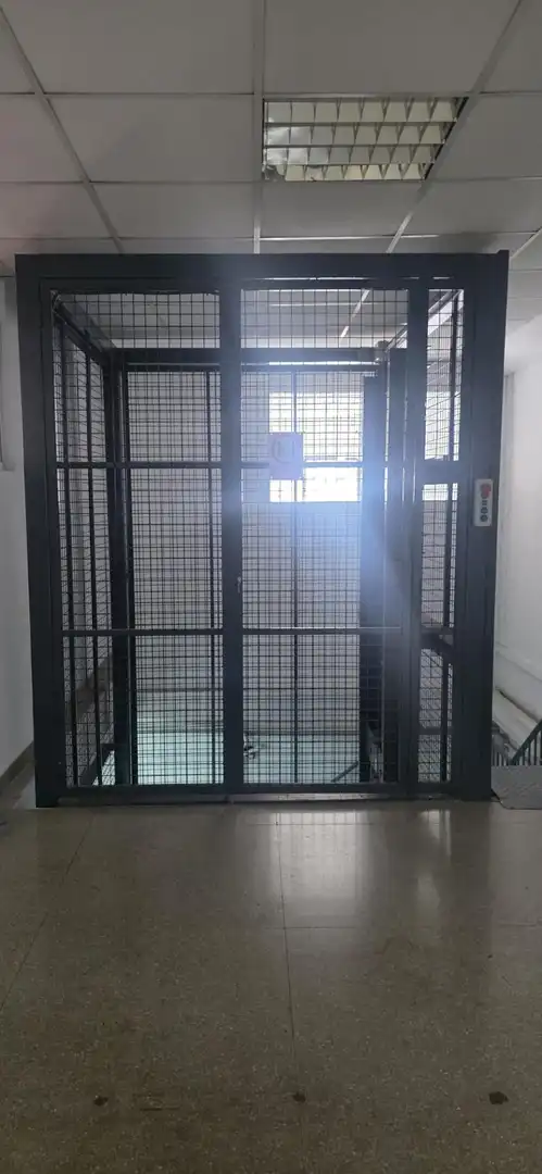 Nave industrial de alquiler en Aspe