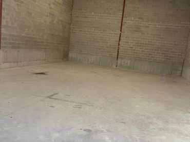Industrial building to rent in Oyón-Oion