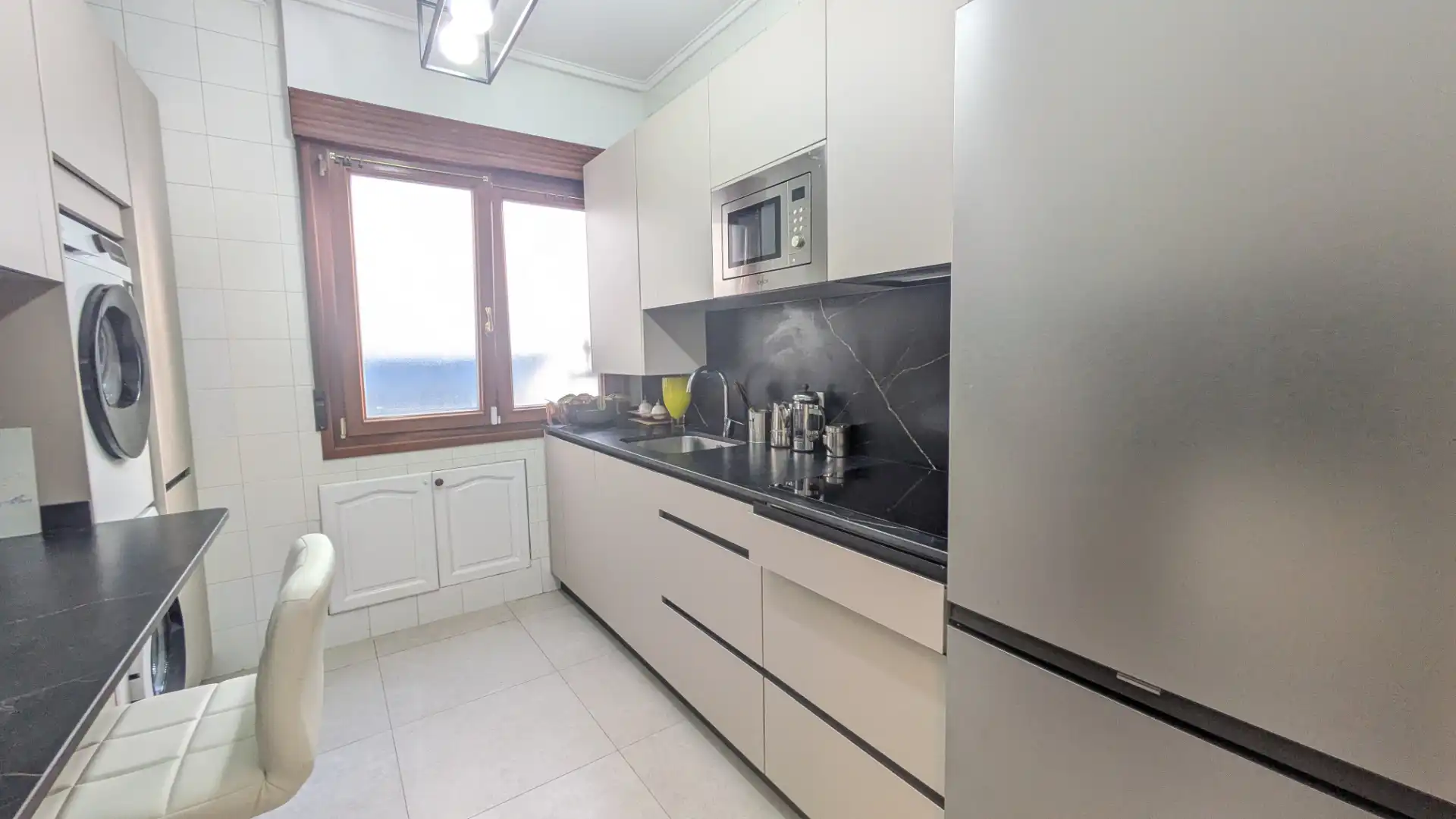 Kitchen of Flat for sale in Getxo   with Heating and Terrace