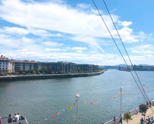 Vista exterior de Pis en venda en Portugalete