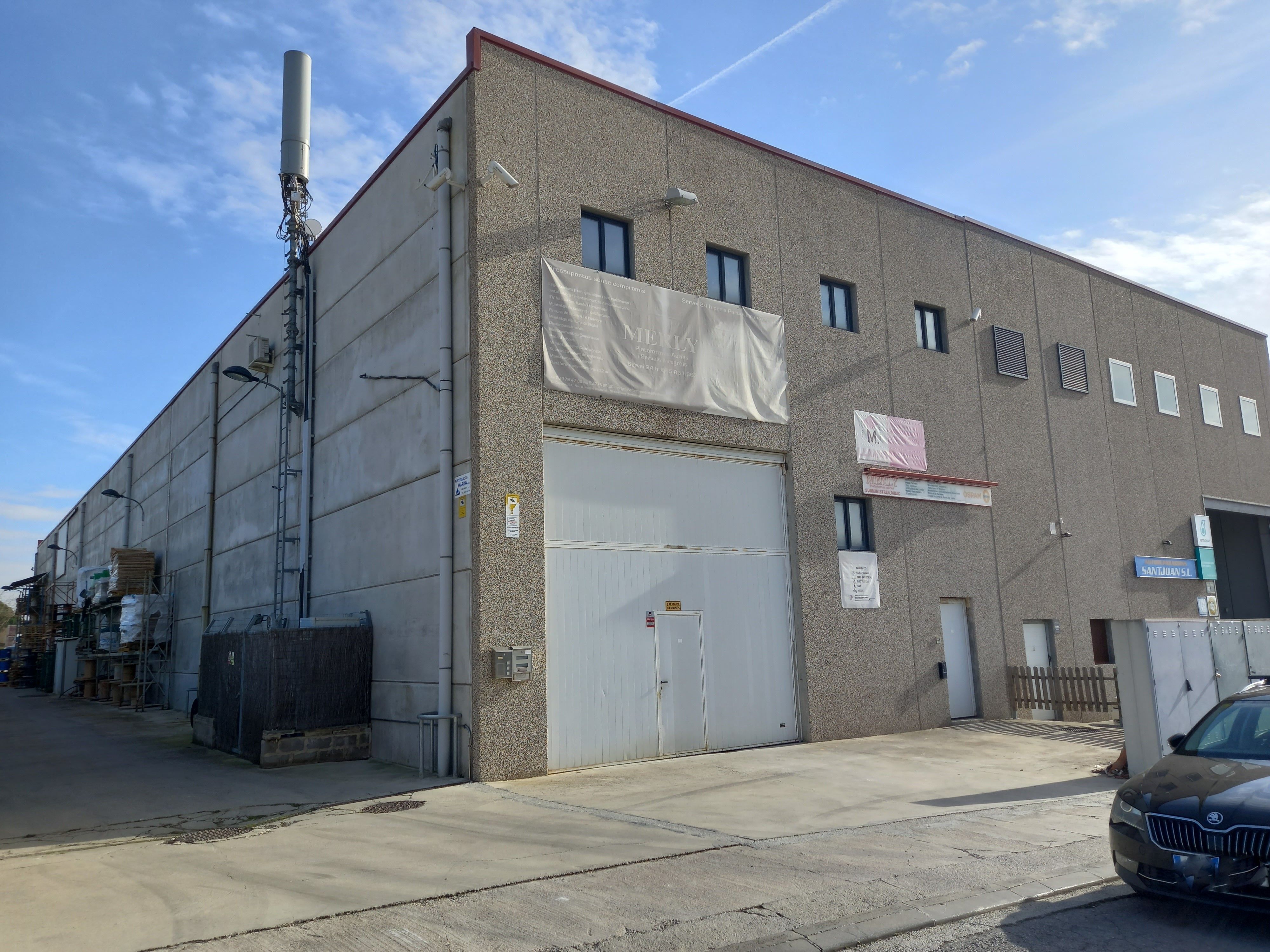Exterior view of Industrial buildings to rent in Piera