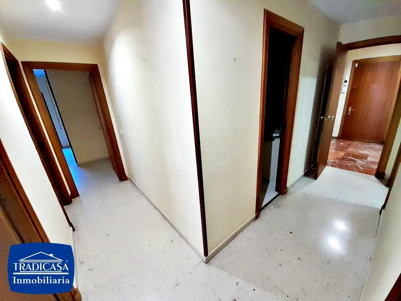Flat for sale in Jerez de la Frontera  with Air Conditioner and Balcony