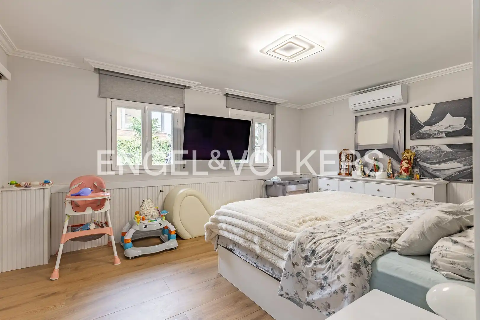 Casa adosada en venta en Terrassa con Aire acondicionado, Calefacción y Jardín privado