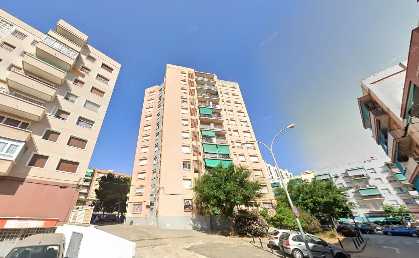 Vista exterior de Piso en venta en Sant Vicenç Dels Horts