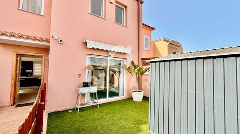 Foto 5 de Casa adosada en venta en Playa Fañabé Alto, Adeje