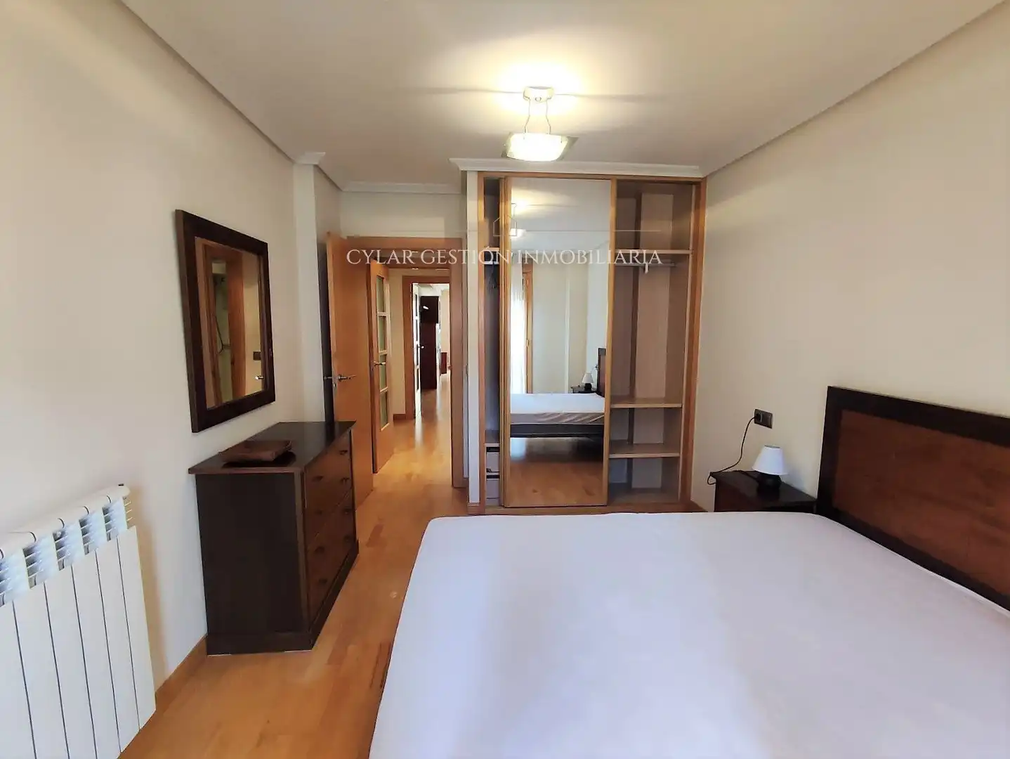 Bedroom of Flat for rent in Salamanca  with Heating, Parquet flooring and Terrace
